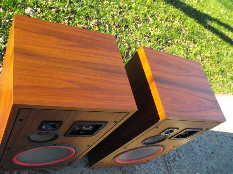 cerwin vega s2 speakers